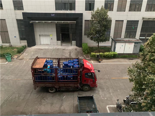 平衡型液體肥原液裝車(chē) 平衡型液體肥原液裝車(chē)